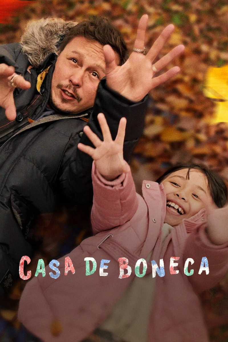 Ngôi nhà búp bêHình bìa